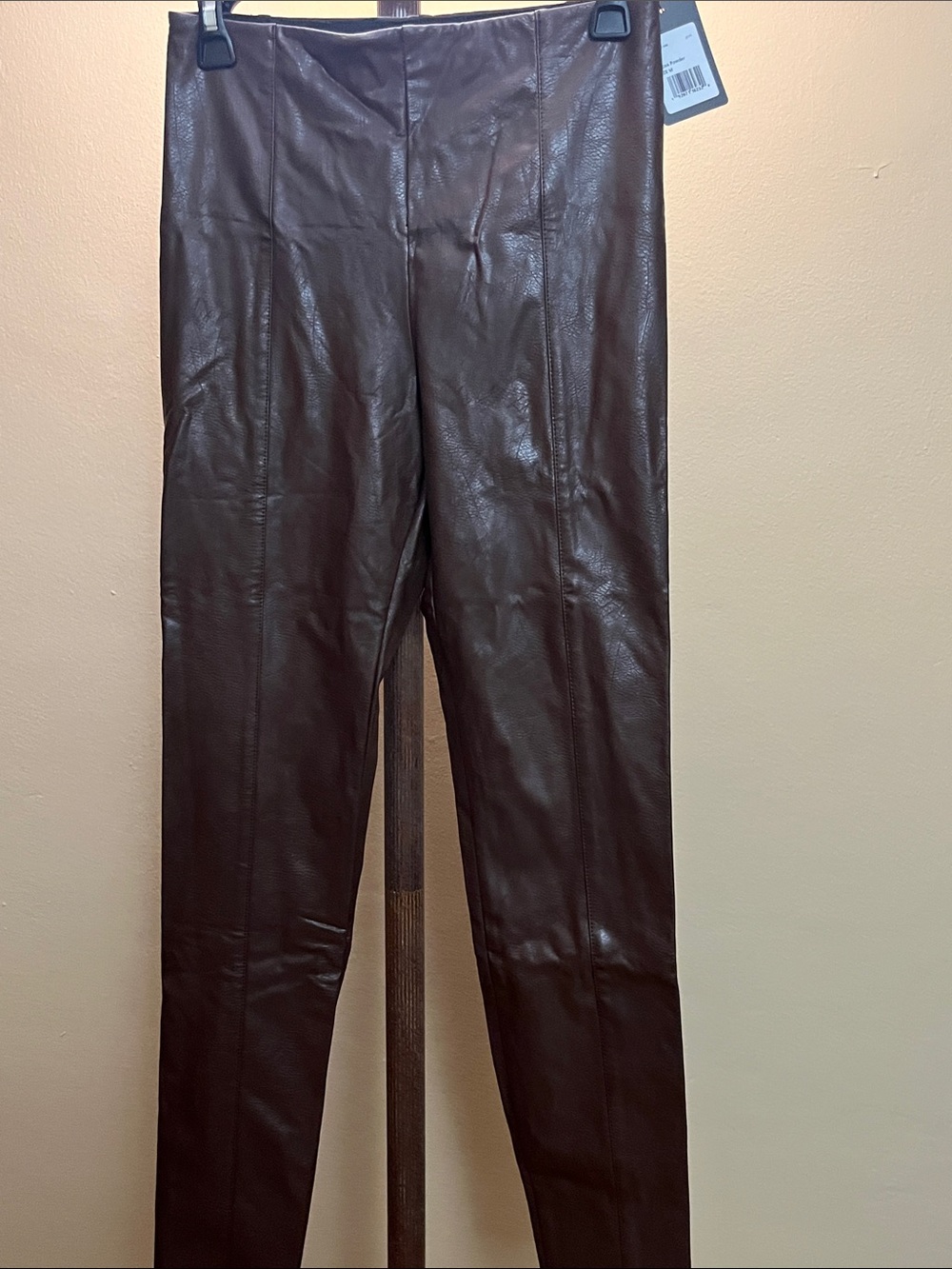 Lysee Vegan Leather Leggings in Chocolate Brown size Medium NEW